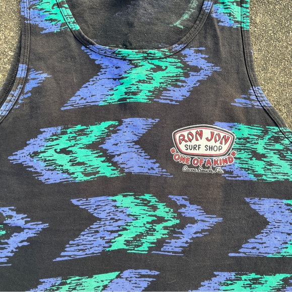 Vintage Ron Jon Surf Shop Tank Top Bright Chevron Pattern Size Large - Picture 2 of 4